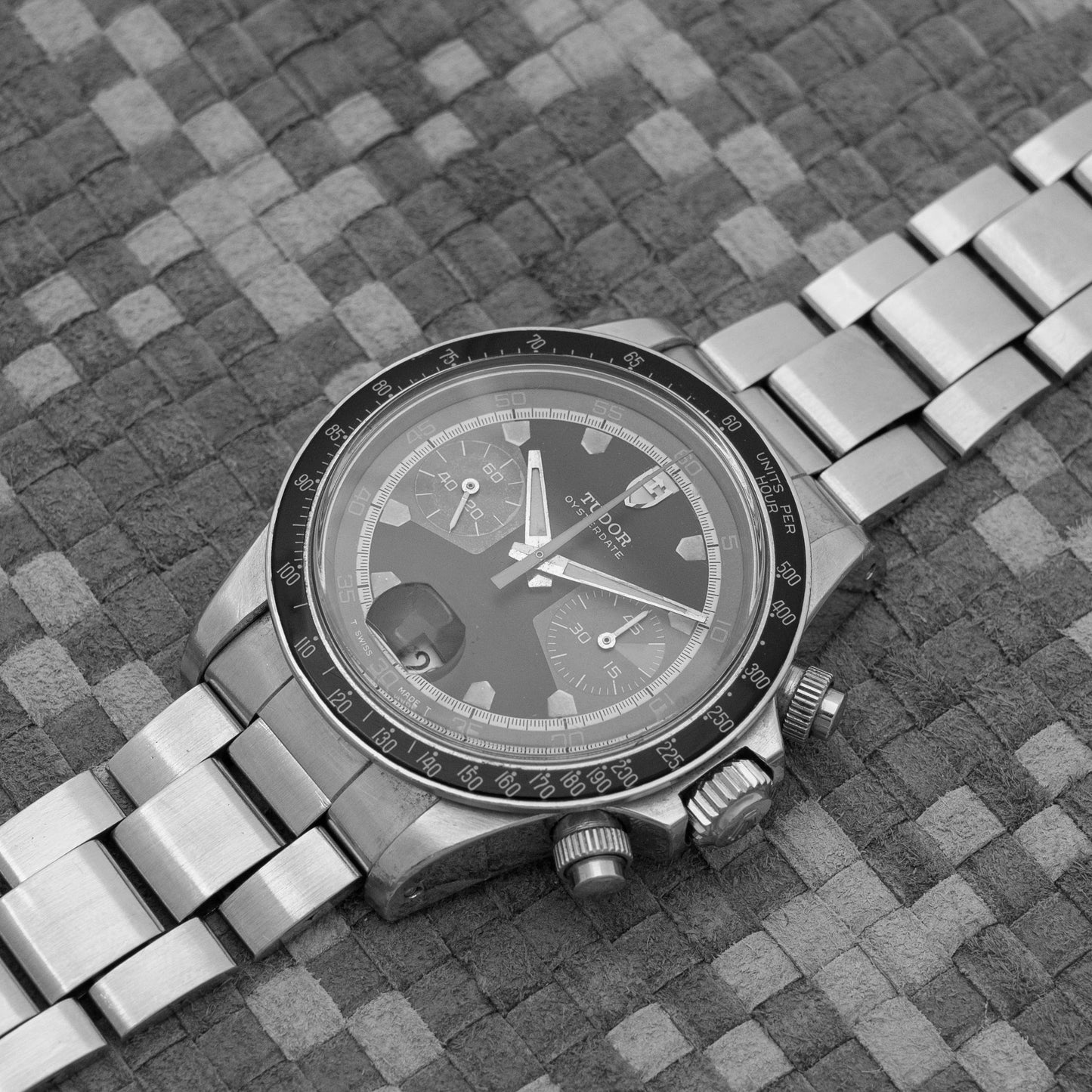 TUDOR CHRONOGRAPH REF.7031 BLACK