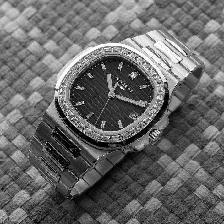 PATEK PHILIPPE NAUTILUS 5723/1R-010