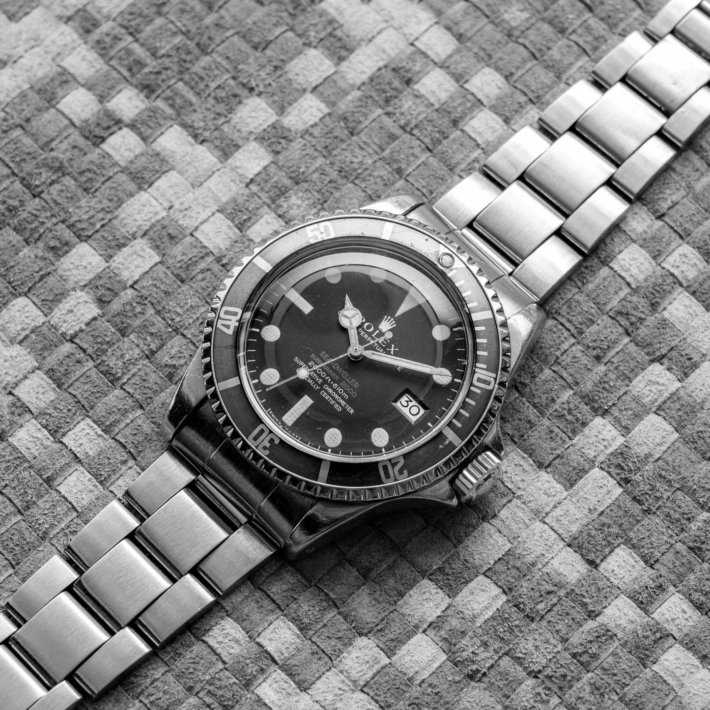 ROLEX SEA-DWELLER REF. 1665 “DOUBLE RED”