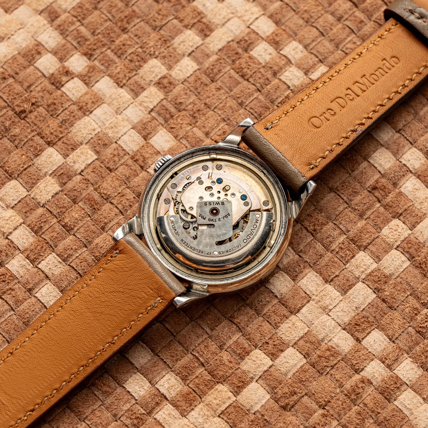 MOVADO REF. 11251 TIFFANY & CO.