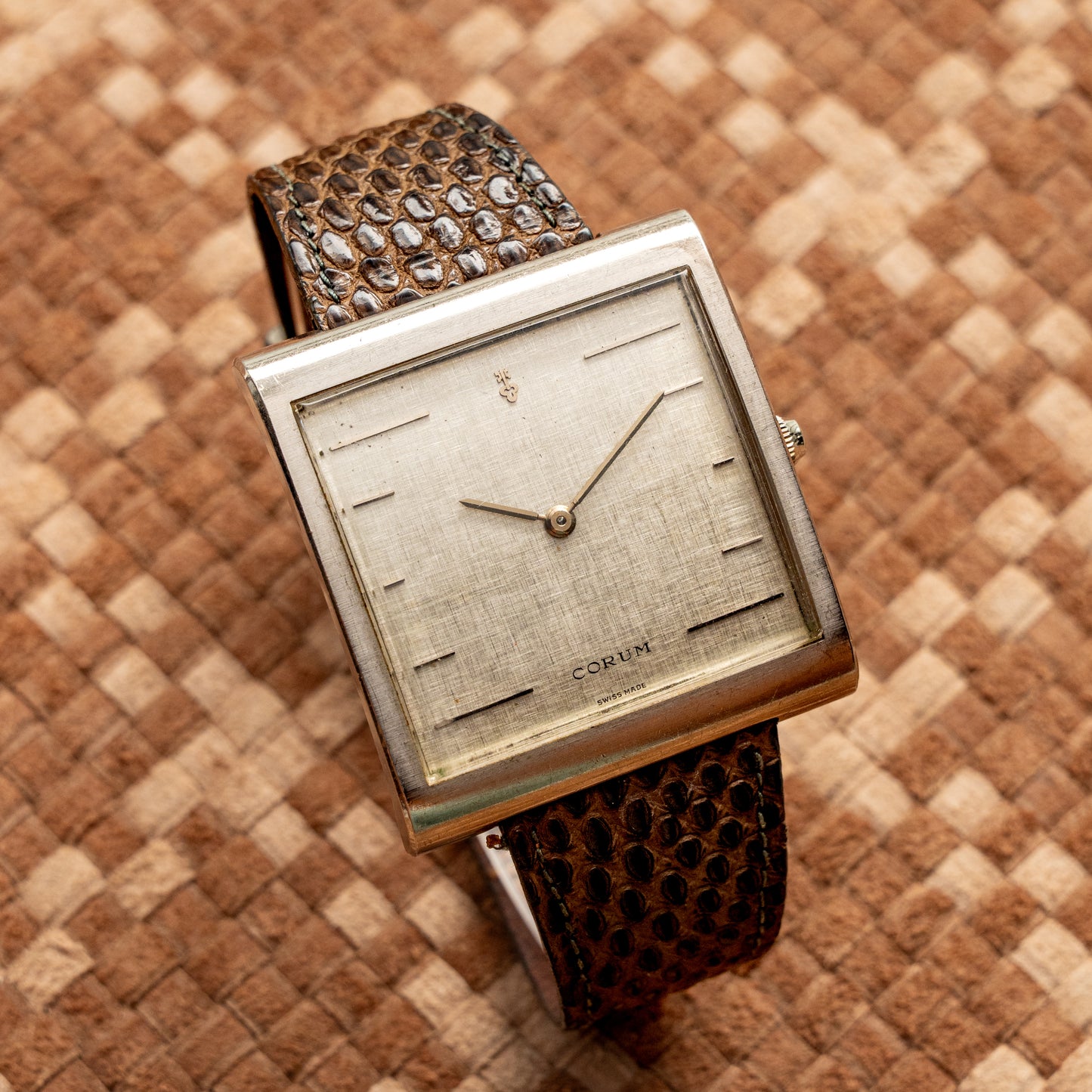 CORUM BUCKINGHAM REF. 8002