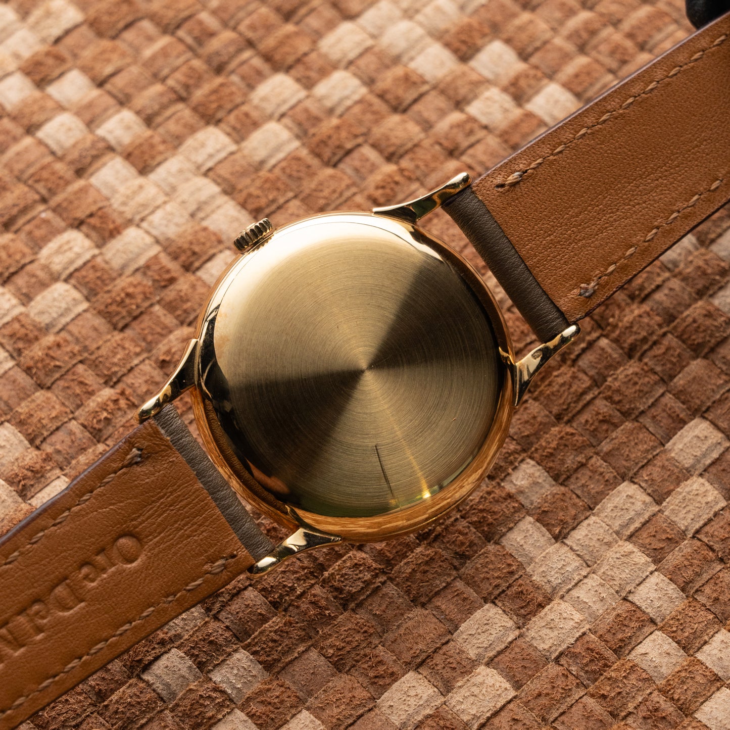 OMEGA AUTOMATIC CHRONOMÈTRE HONEYCOMB DIAL REF. 2517