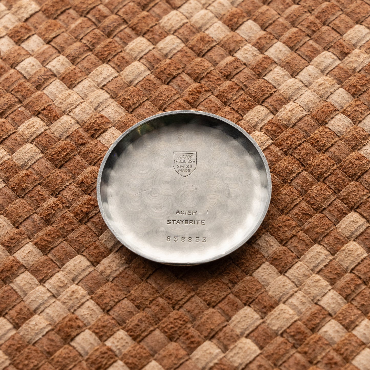 OMEGA AUTOMATIC CHRONOMÈTRE HONEYCOMB DIAL REF. 2517