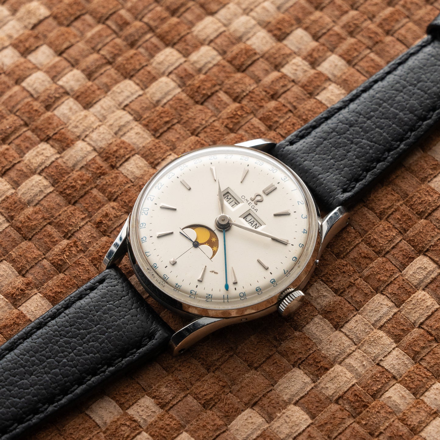 OMEGA COSMIC TRIPLE DATE MOONPHASE REF. 2471/1