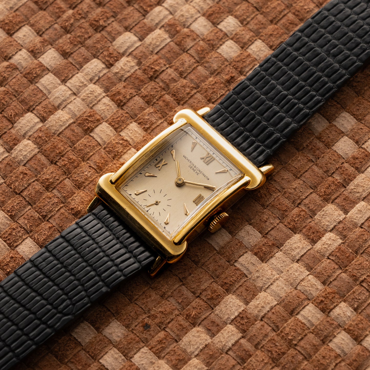 VACHERON CONSTANTIN 1945S ART DECO CASE