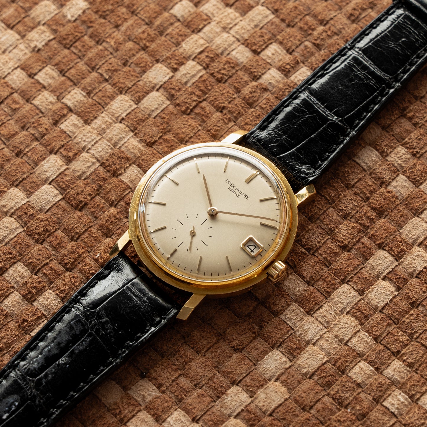 PATEK PHILIPPE CALATRAVA REF. 3445 18K YELLOW GOLD 1960s