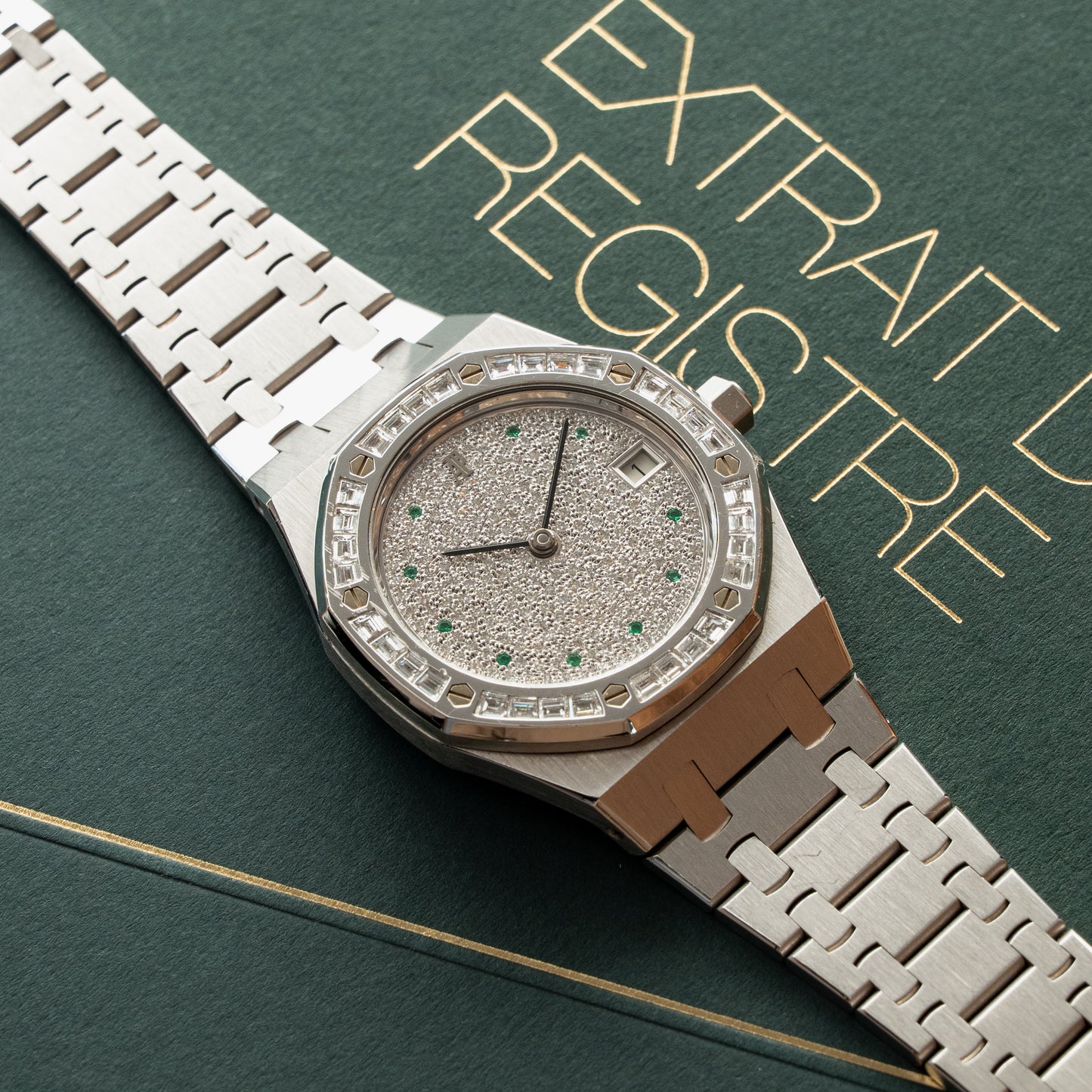 audemars-piguet-royal-oak-mini-jumbo-ref-14840BC-gallery