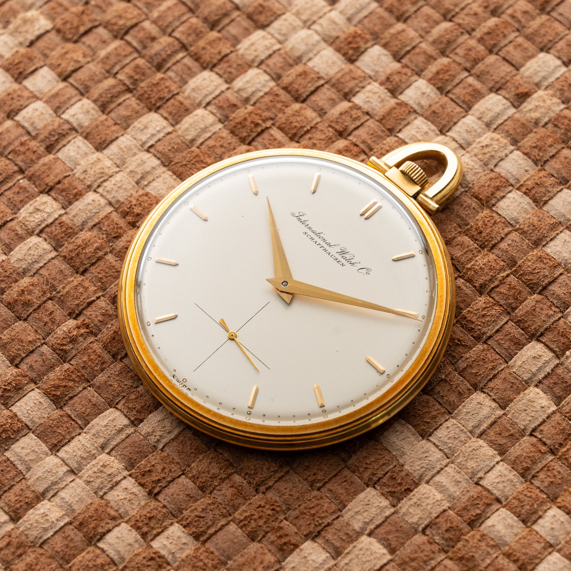 iwc-pocket-yellow-gold