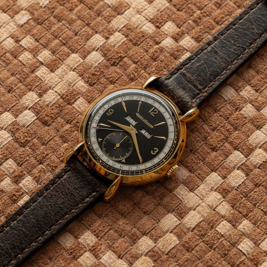 JAEGER-LECOULTRE TRIPLE CALENDAR YELLOW GOLD 1940S
