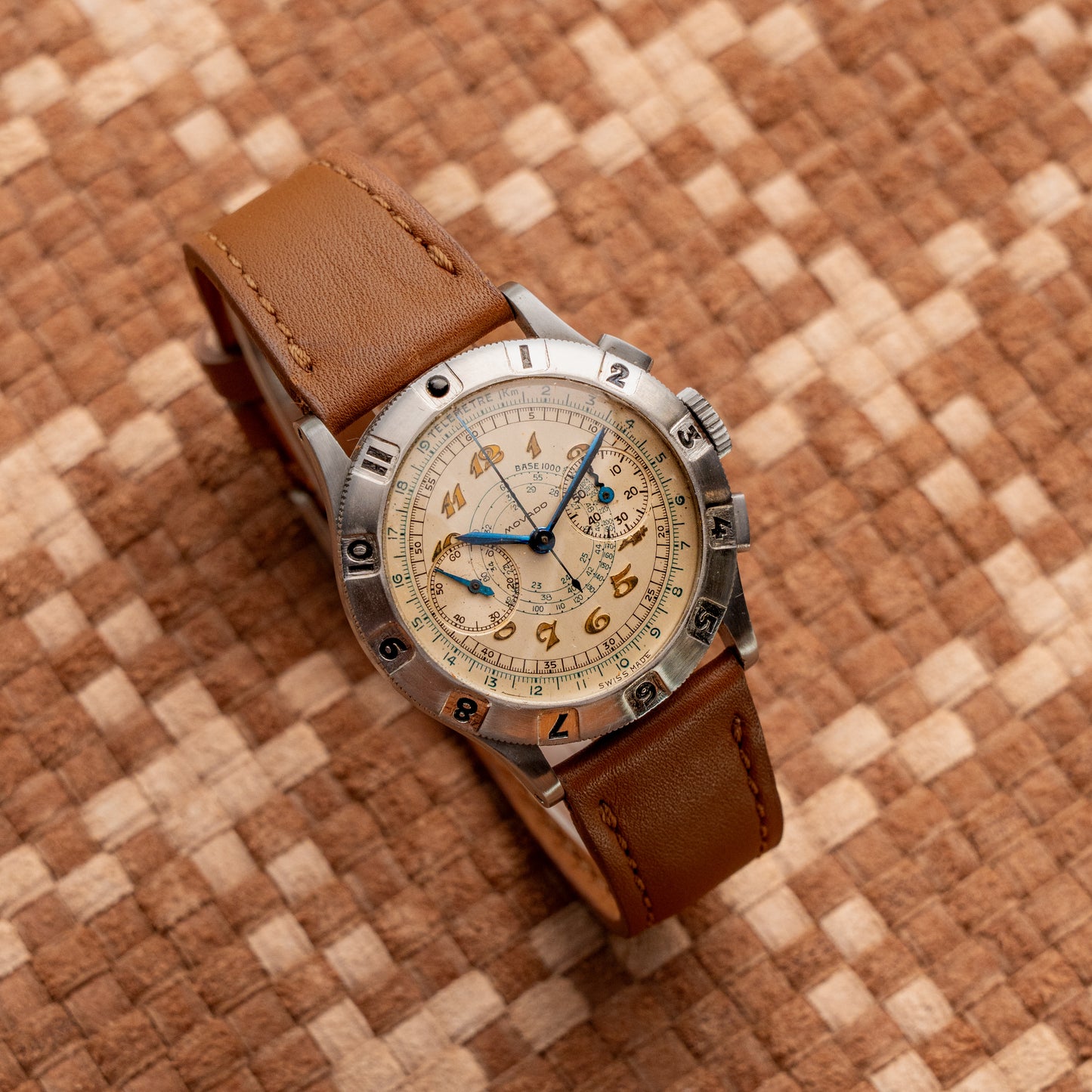 MOVADO TEMPOGRAPH CHRONOGRAPH REF.19006